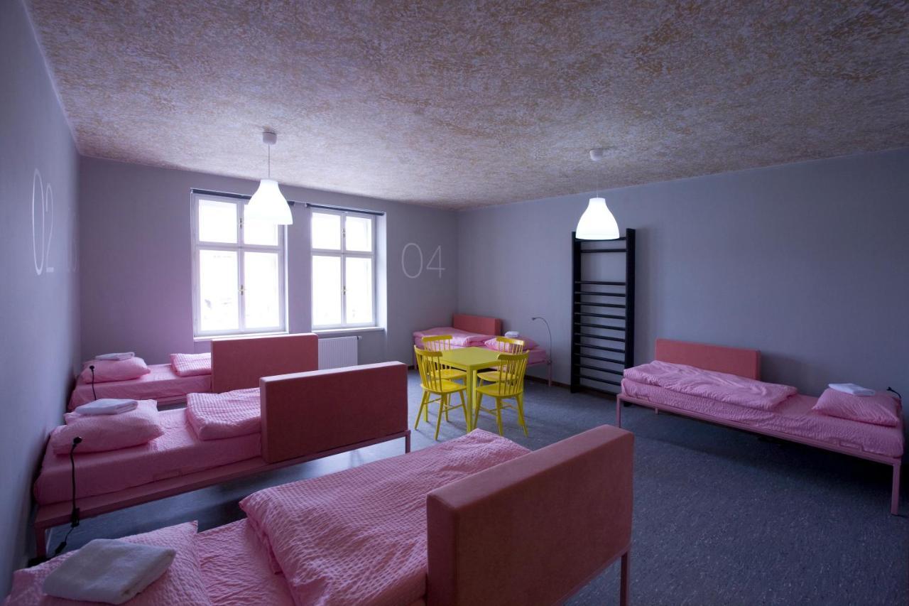 Hostel U Zlateho Kohouta Kroměříž Εξωτερικό φωτογραφία