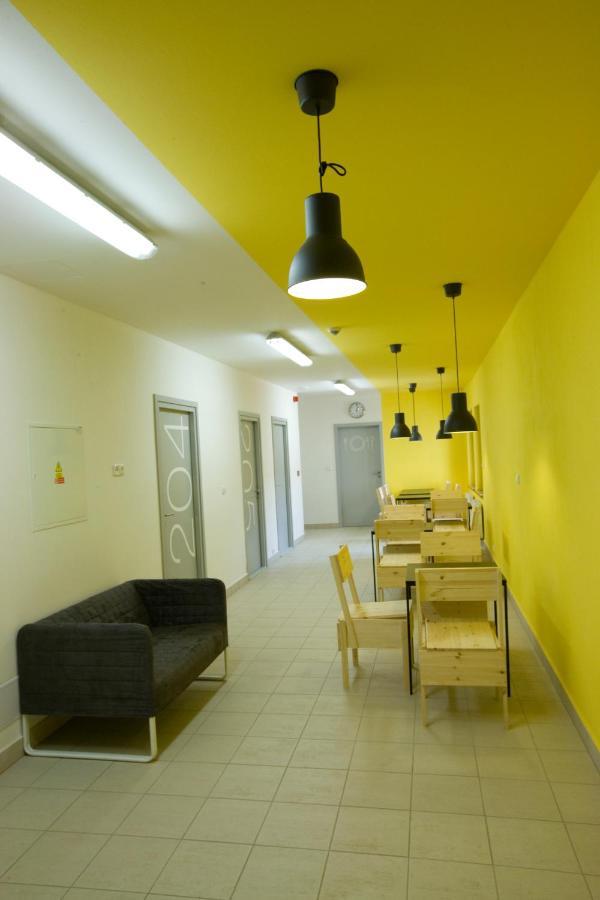 Hostel U Zlateho Kohouta Kroměříž Εξωτερικό φωτογραφία